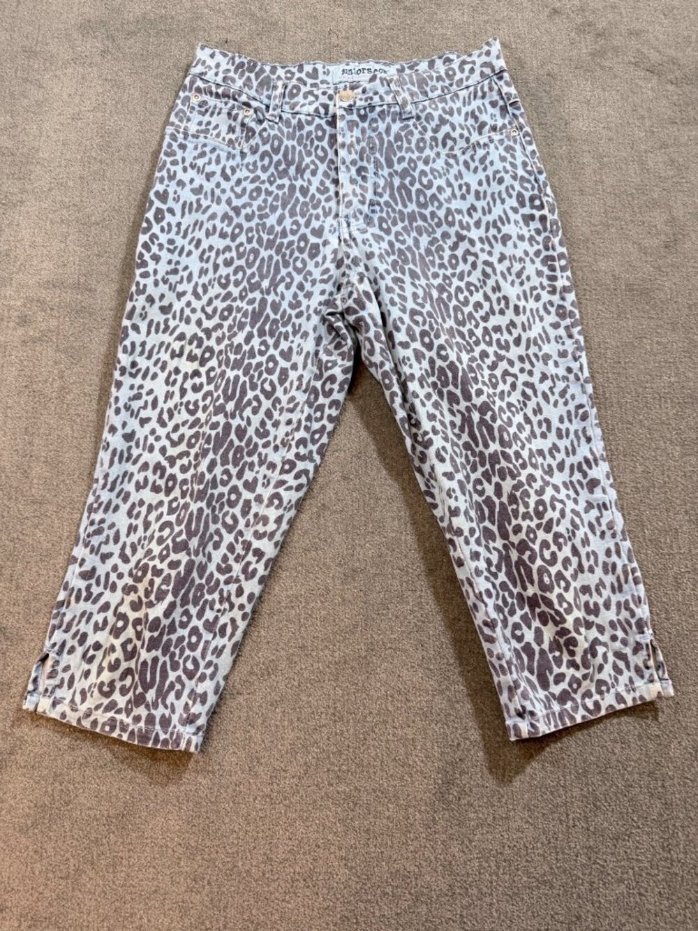 Leopard Print Capri Pants High Rise Vintage Juniors.com Hong Kong! Sz 7/8 Junior
